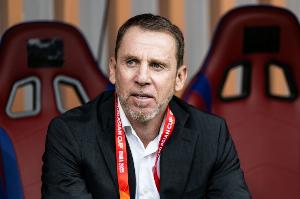 足球报：按照既定的规划，久尔杰维奇未来不会在国足帅位上留任